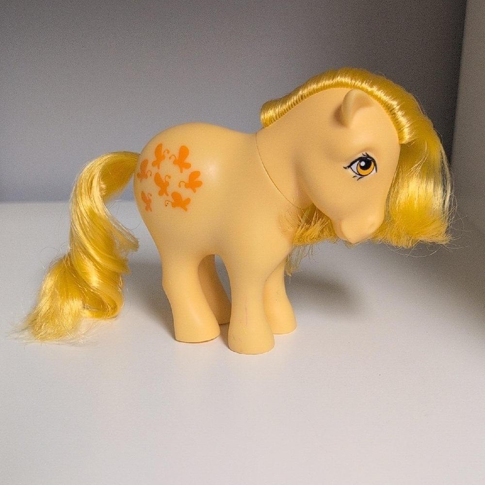 💜2/$20💜 My Little Pony Butterscotch, 35th Anniversary Pony, Excellent Conditio